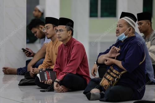 AHMAD FAHMI MOHAMED FADZIL