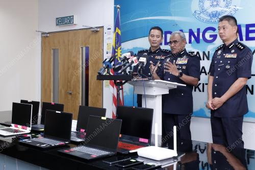 DATUK SERI RAMLI MOHAMED YOOSUF