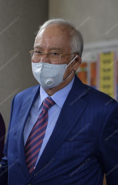 DATUK SERI NAJIB TUN RAZAK