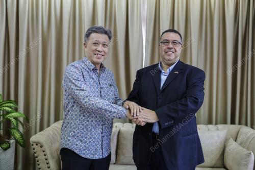 DATUK SERI WONG CHUN WAI