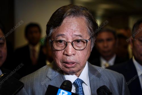 TAN SRI ABANG JOHARI TUN OPENG