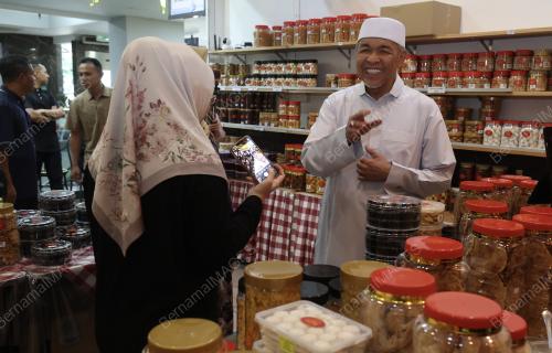DATUK SERI DR AHMAD ZAHID HAMIDI