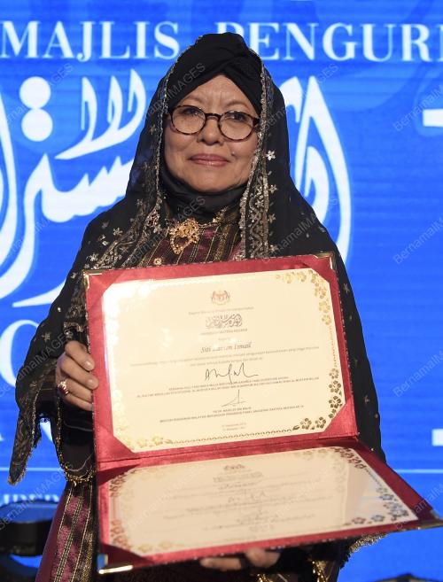 KL37_21092019_ANUGERAH_SASTERA_BN201909191595