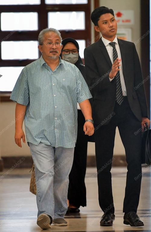 AHMAD FEISAL MOHD KAMIL