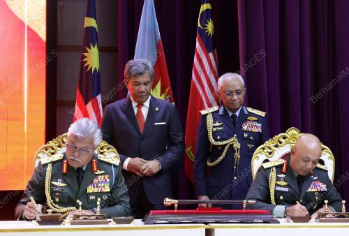 DATUK SERI MOHAMAD HASAN