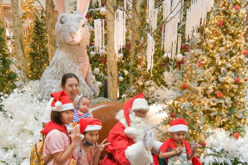 TINJAUAN PERSIAPAN HARI KRISMAS