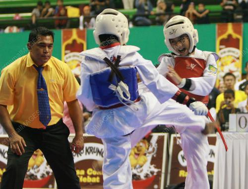KL37_23062013_TAEKWONDO