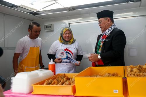DATUK DR NA'IM MOKHTAR