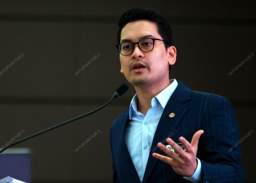 KL37_23122025_PARA_ASIA
