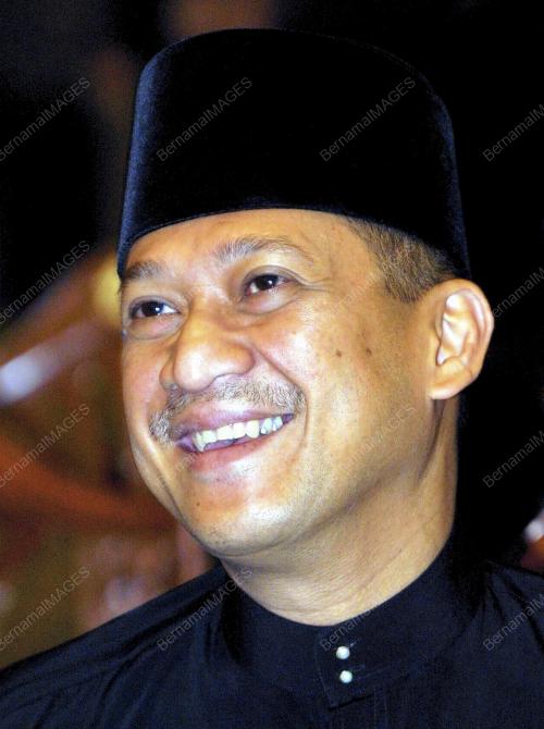 NAZRI AZIZ