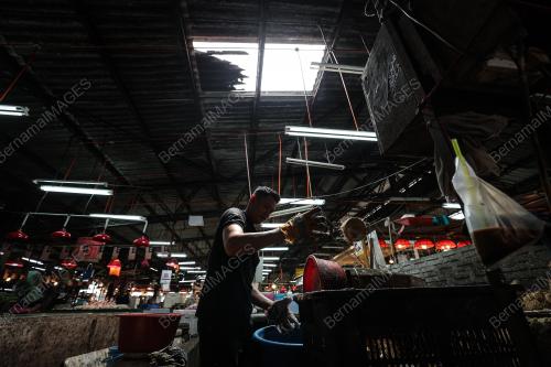 PASAR DATUK KERAMAT