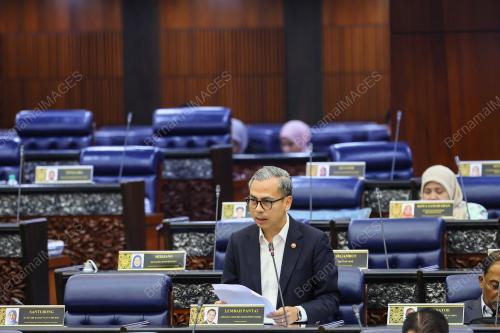 FAHMI FADZIL