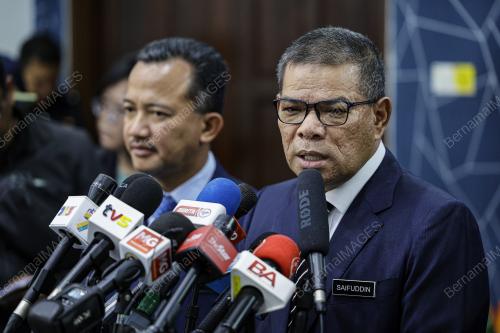 DATUK SERI SAIFUDDIN NASUTION ISMAIL