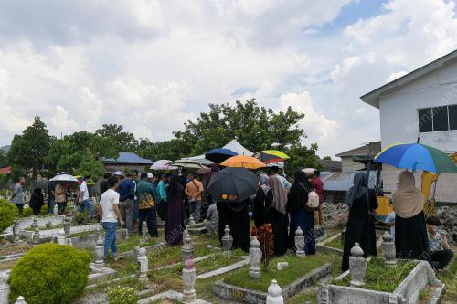 PENGEBUMIAN ALLAHYARHAM FAUZIAH RAUF