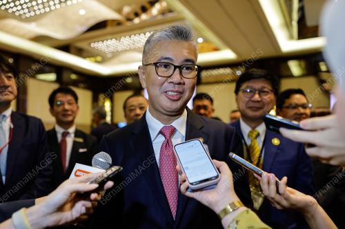 DATUK SERI TENGKU ZAFRUL TENGKU ABDUL AZIZ