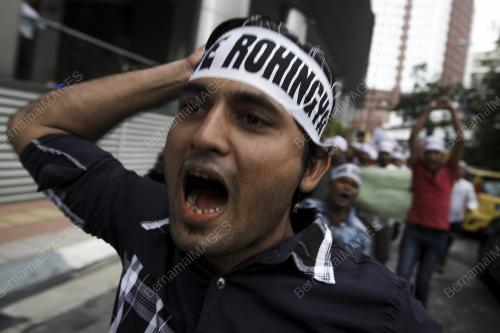 KL37_25112016_HIMPUNAN_ROHINGYA