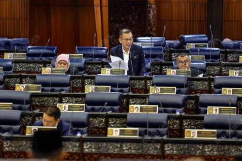 DATUK CHAN FOONG HIN