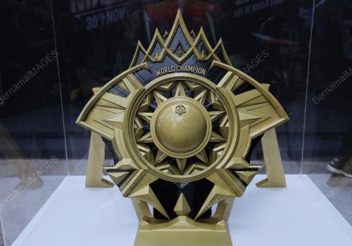 MOBILE LEGEND M6