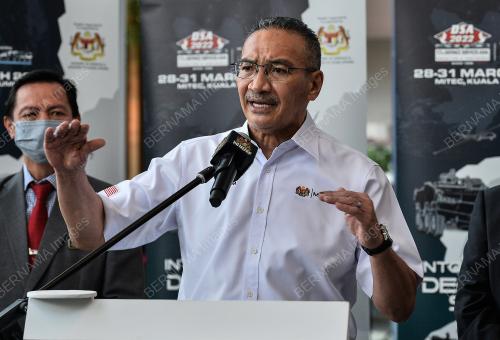 DATUK SERI HISHAMUDDIN TUN HUSSEIN