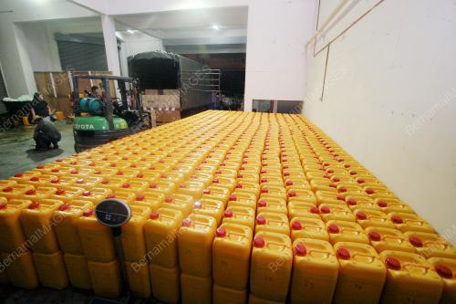 RAMPASAN MINYAK SUBSIDI