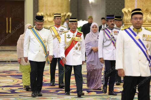 AL-SULTAN ABDULLAH RI'AYATUDDIN AL-MUSTAFA BILLAH SHAH