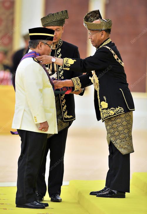KL38_02062012_AGONG