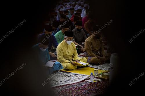 AL SULTAN ABDULLAH RI'AYATUDDIN AL MUSTAFA BILLAH SHAH