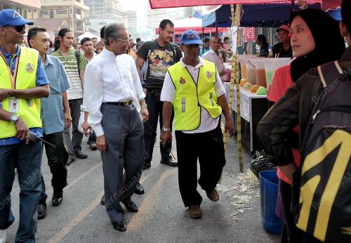 TUN MAHATHIR MOHAMAD
