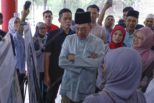 DATUK SERI ANWAR IBRAHIM