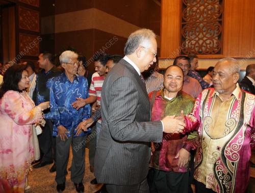 NAJIB TUN RAZAK
