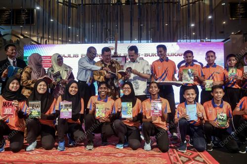 KL38_04042019_BUKU_BN201904025282