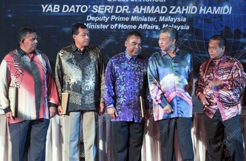 KL38_04092015_TPM_APSA