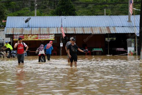 BANJIR KILAT DI HULU LANGAT