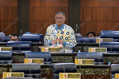 DATUK SERI DR SHAMSUL ANUAR NASARAH