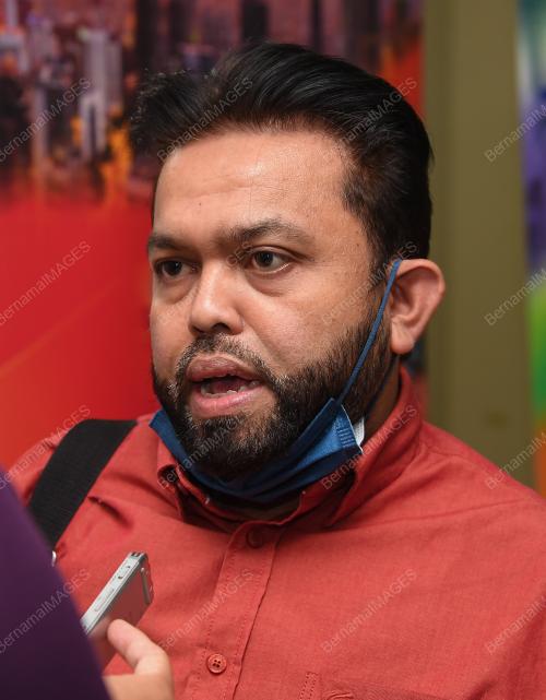 AHMAD MUZAKKIR HAMID