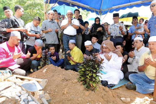 KL38_06052014_AZIZ_KEBUMI