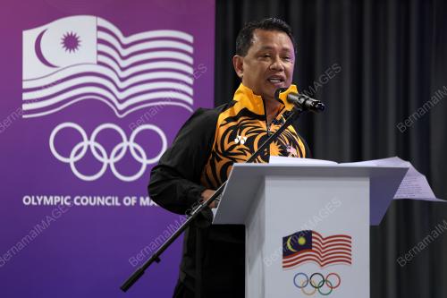 TAN SRI DR MOHAMAD NORZA ZAKARIA