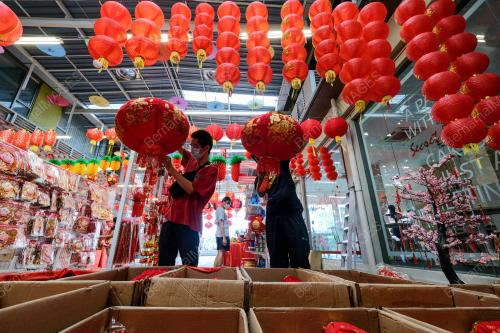 PERSIAPAN MENJELANG TAHUN BARU CINA