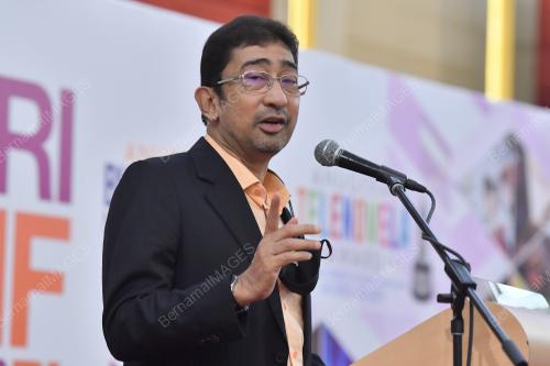 DATUK ZAHIDI ZAINUL ABIDIN