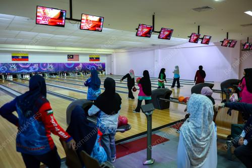 KARNIVAL TIGA DEKAD MADARASAH AL-IMAN TAMAN SERI GOMBAK