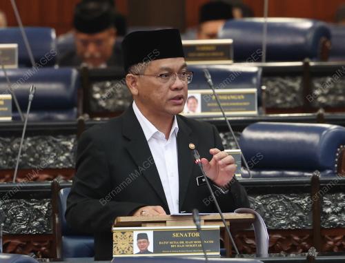 DATUK DR MOHD NA'IM MOKHTAR