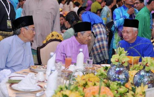KL38_08082013_PM_AIDILFITRI