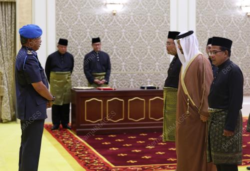 AL-SULTAN ABDULLAH RIÃ•AYATUDDIN AL-MUSTAFA BILLAH SHAH