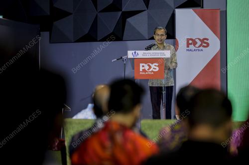FAHMI FADZIL