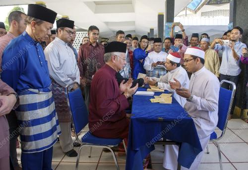 KL38_09072015_ZAKAT