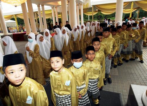 ANAK-ANAK YATIM DARUL KIFAYAH