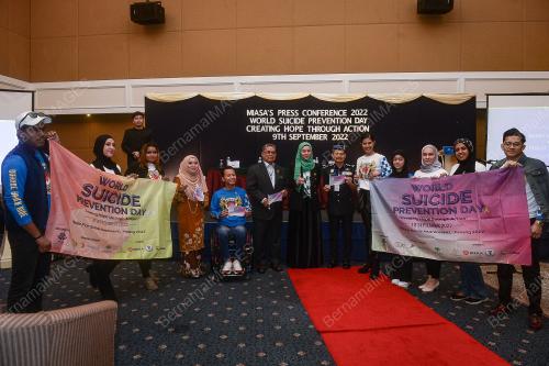 DATUK AARON AGO DAGANG