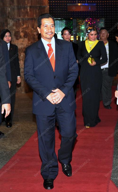 TUANKU MIZAN ZAINAL ABIDIN