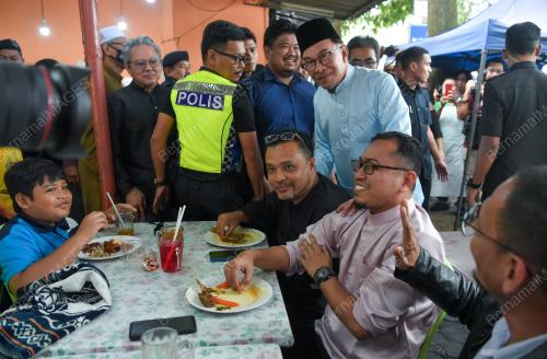 DATUK SERI ANWAR IBRAHIM