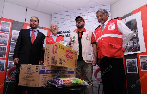 KL38_13012015_BANTUAN_BANJIR